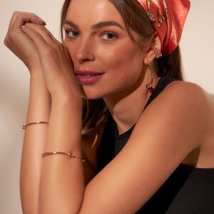 Bracelete Aberto Com Nó Liso Banho 18k - Imagem 1